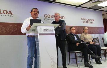 Listos créditos para productores agrícolas acudir al FIRA Rubèn Rocha