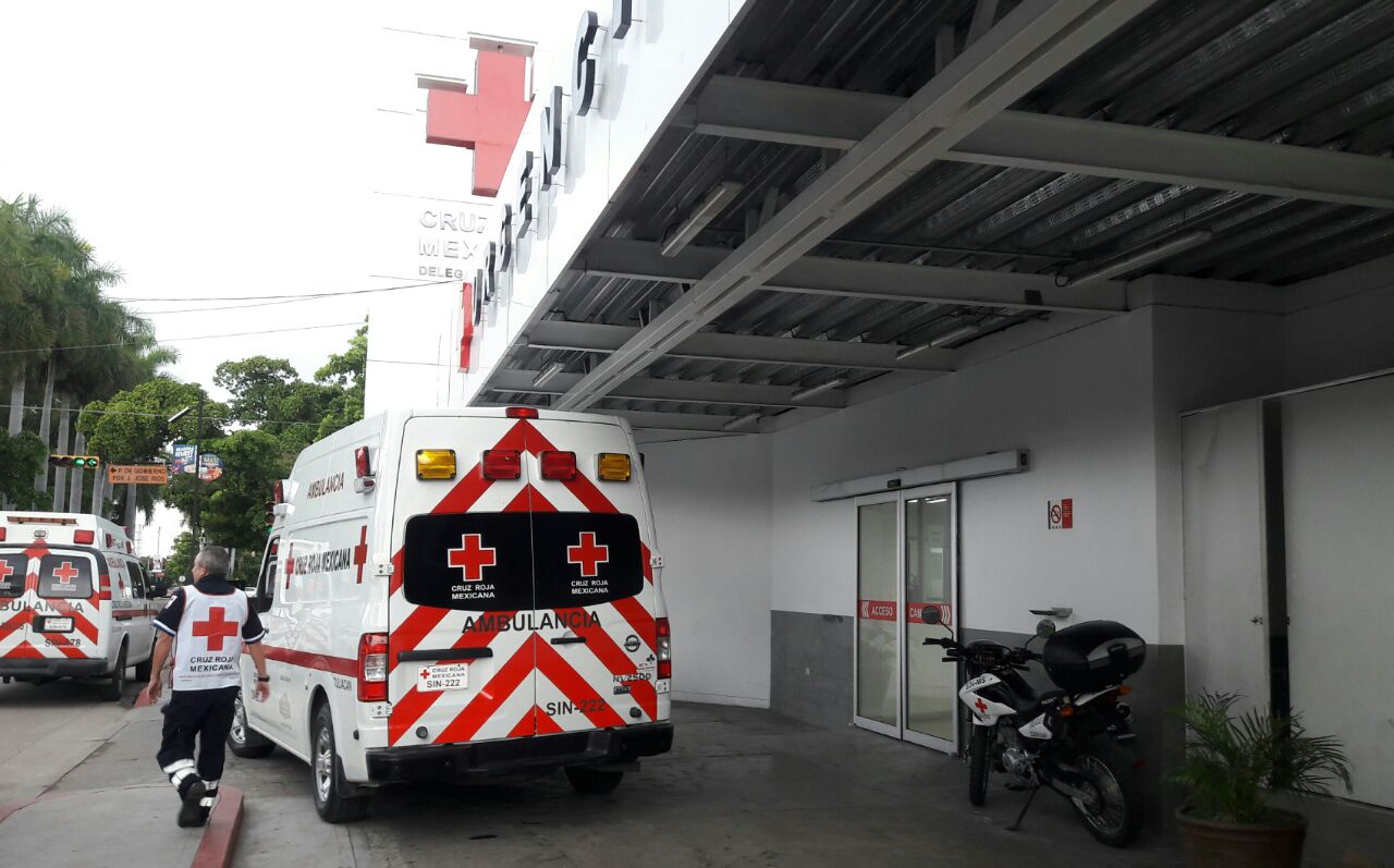 Atienden en Cruz Roja Culiacán a mujer herida de bala - Noticias de Sinaloa
