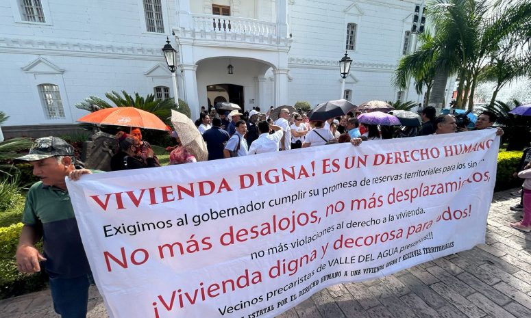 Se manifiestan de nuevo en el Ayuntamiento de Culiacán para exigir vivienda