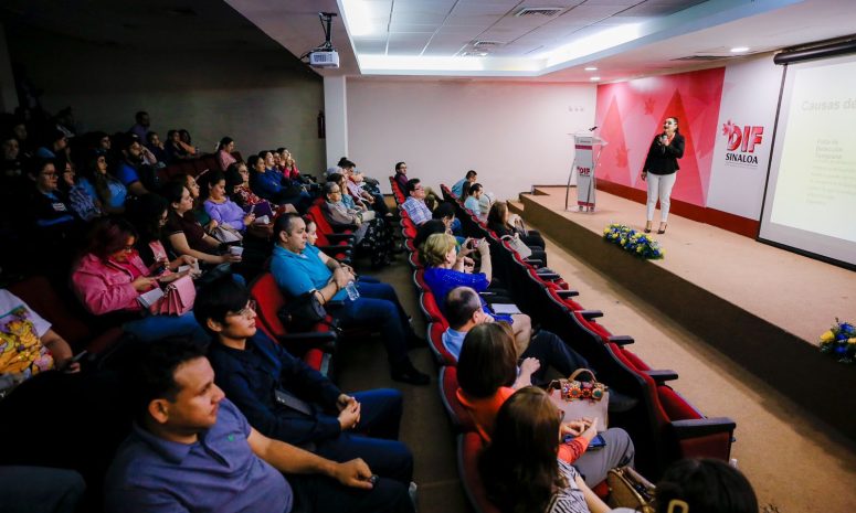 Lanza DIF Sinaloa taller de inclusión para transformar la vida de mujeres