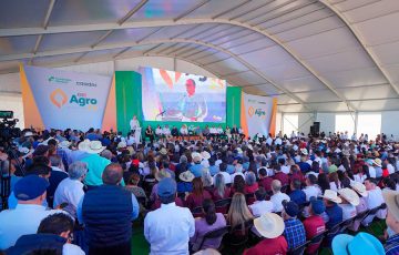 Registra 11 mil asistentes en su primer día la Expo Agro Sinaloa ...