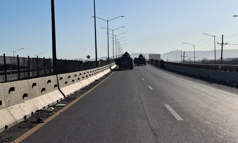 Hallan cuerpo en la carretera México 15, al sur de Culiacán