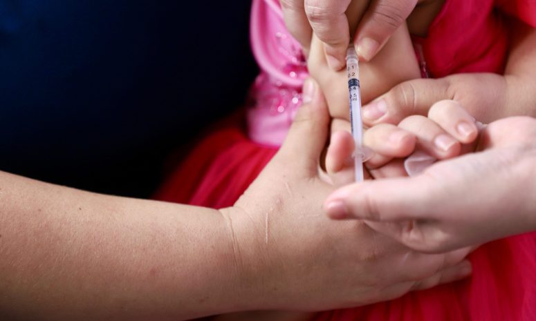Extiende Salud campaña de vacunación a la sierra de Sinaloa