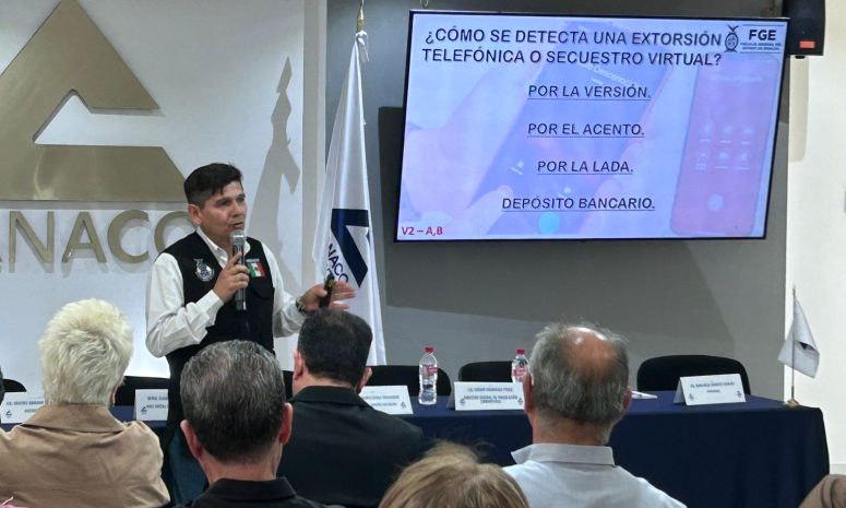 Comerciantes de Culiacán reciben capacitación para prevenir extorsiones