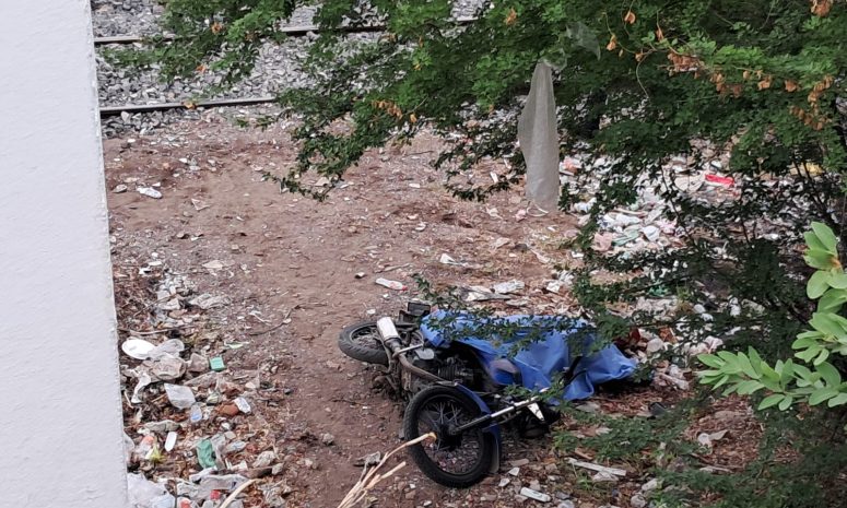 Atacan a balazos a motociclista y muere en la colonia El Palmito, en Culiacán