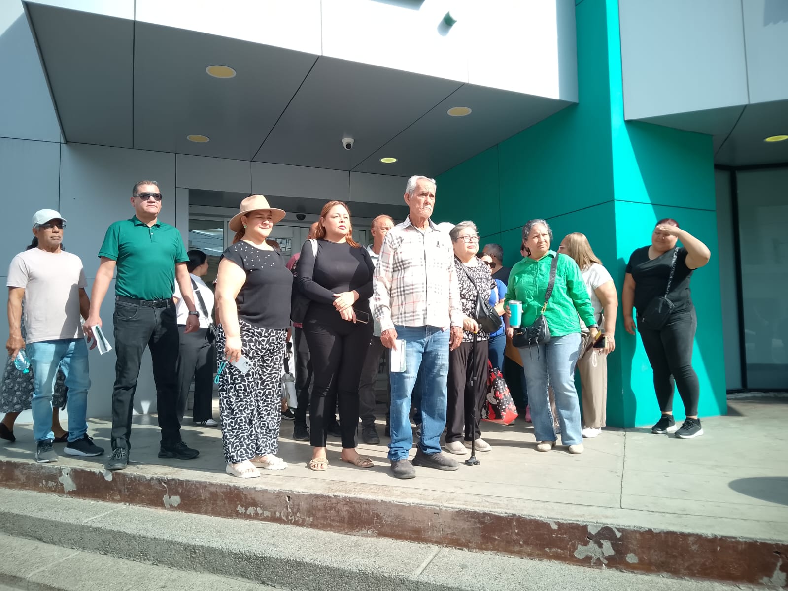 De nuevo protestan por altos cobros de la CFE en Culiacán - Noticias de ...