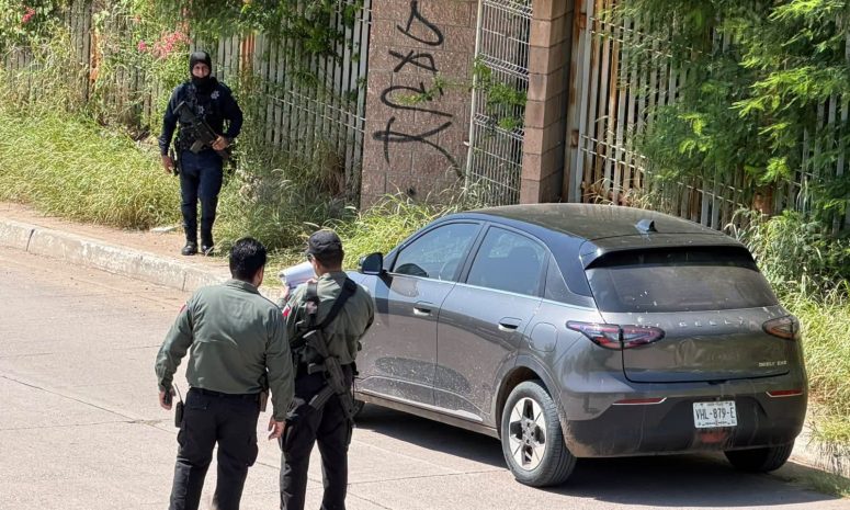 Buscan a joven tras localizar abandonado su vehículo en Culiacán