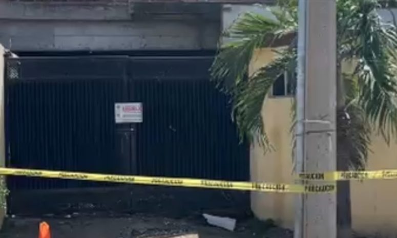 Resguardan casa con transformador de CFE y vehículos dentro en Culiacán