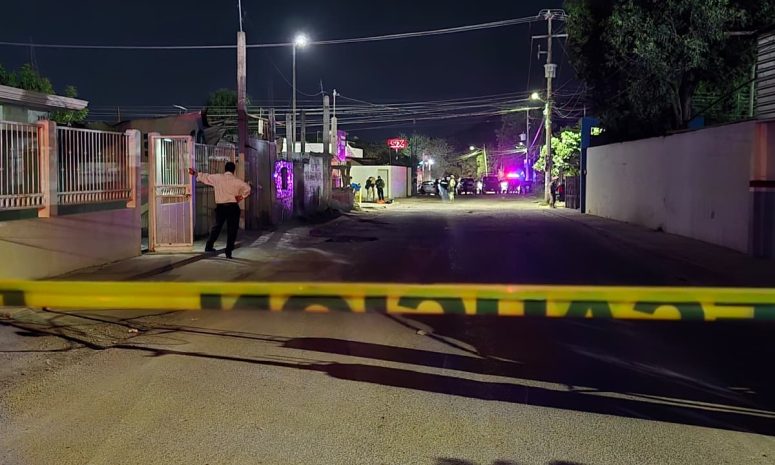 Matan a repartidor frente a negocio de pizzas en Culiacán