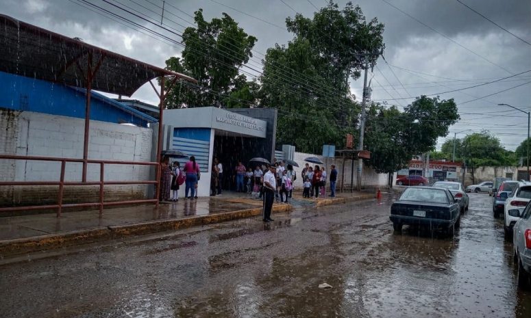 Suspenden clases presenciales en Sinaloa por tormenta tropical Vance