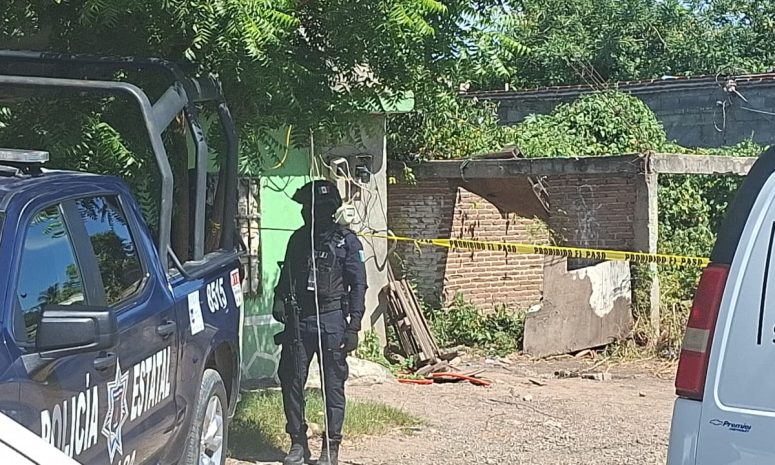 Localizan cadáver envuelto en plástico al sur de Culiacán