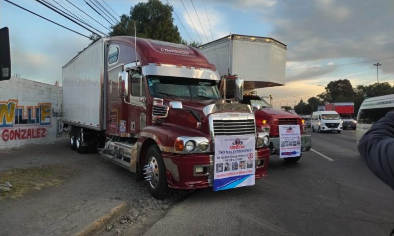 Transportistas sinaloenses acuerdan no participar en paro nacional
